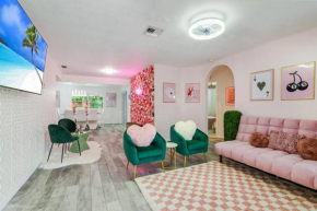 Pretty in Pink - Pool - Vanity Area - Coffee Nook